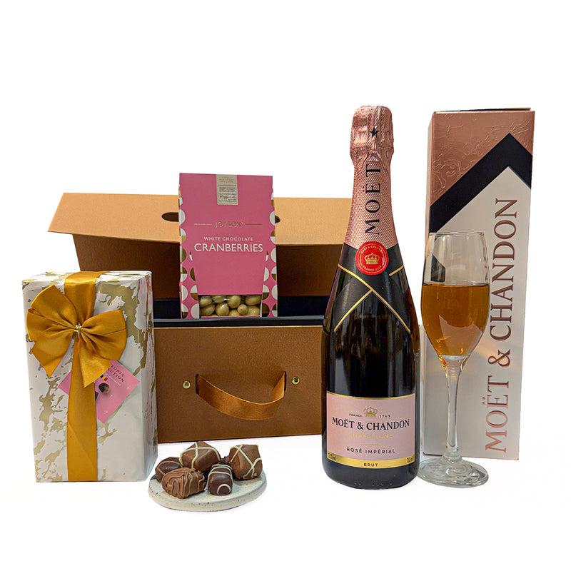 Moet & Chandon Rose Champagne Gift Hampers