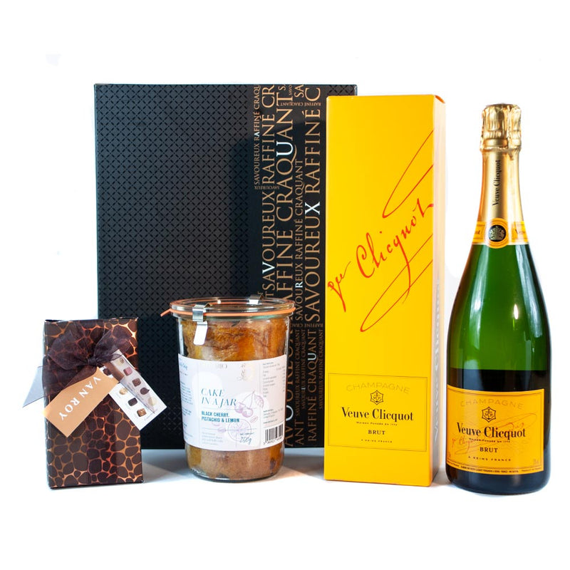 Veuve Clicquot & Cake In a Jar