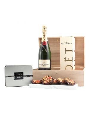 Moët Valentine’s Champagne Hamper